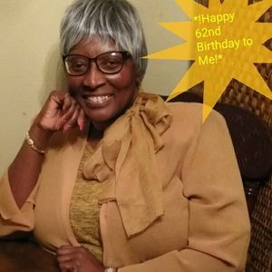 Meet your Posher, Sharon